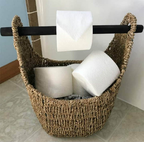 Simple DIY Basket Toilet Paper Holder by musthavemom