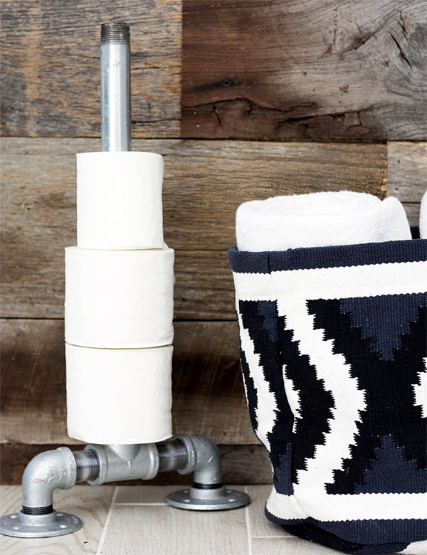 Vertical Industrial Pipe Holder by kristimurphy