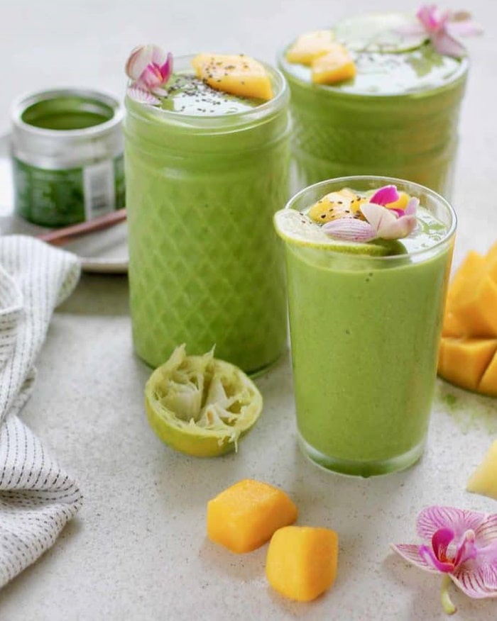mango matcha smoothie