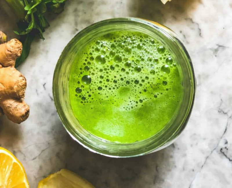 Celery Ginger and Lemon Juice