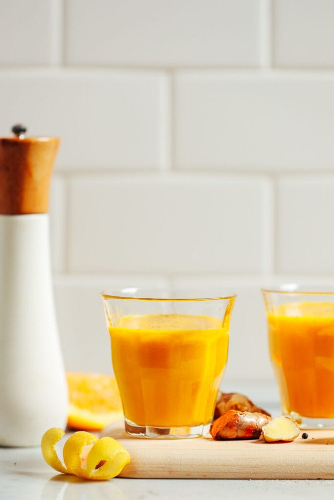 Lemon Ginger Tumeric Wellness Shot- minimalistbaker
