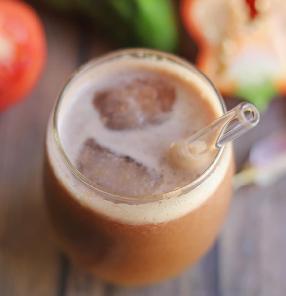 Cucumber, bell pepper & tomato juice