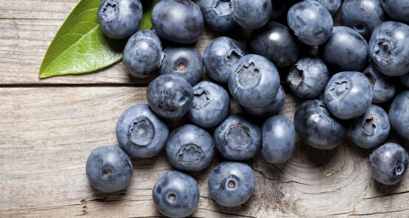 Blueberry Silken Tofu Smoothie