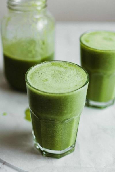 DR. OZ’S GREEN DRINK (JUICE RECIPES FOR WEIGHT WATCHERS)