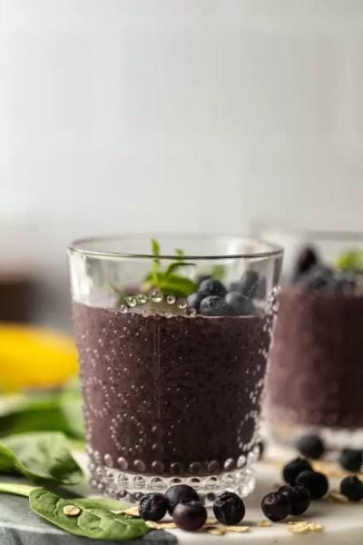 Meal Replacement Blueberry Green Smoothie