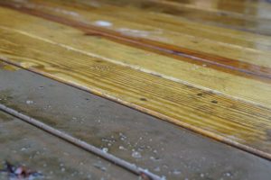 #1 Deck Wood Stain Stripper effect