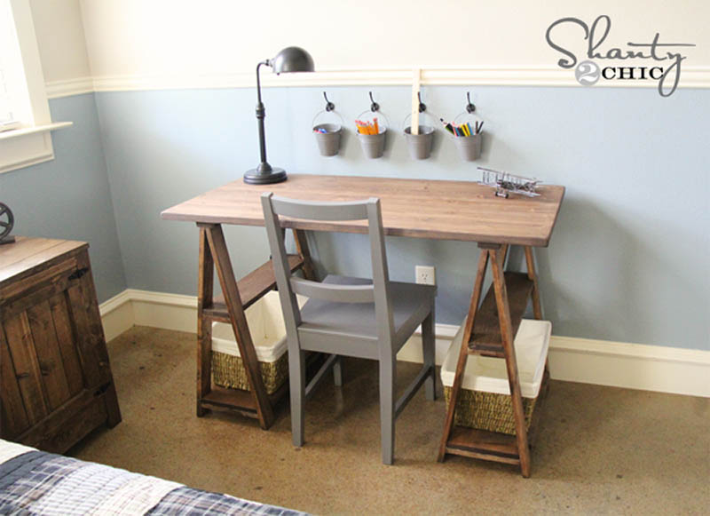 1x3 Sawhorse Desk from Ana White
