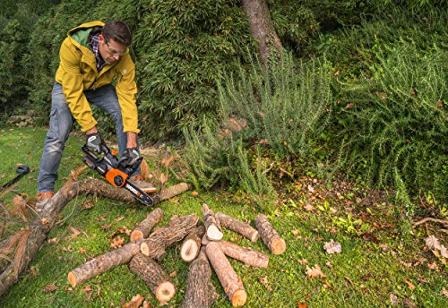 Using a chainsaw outdoors