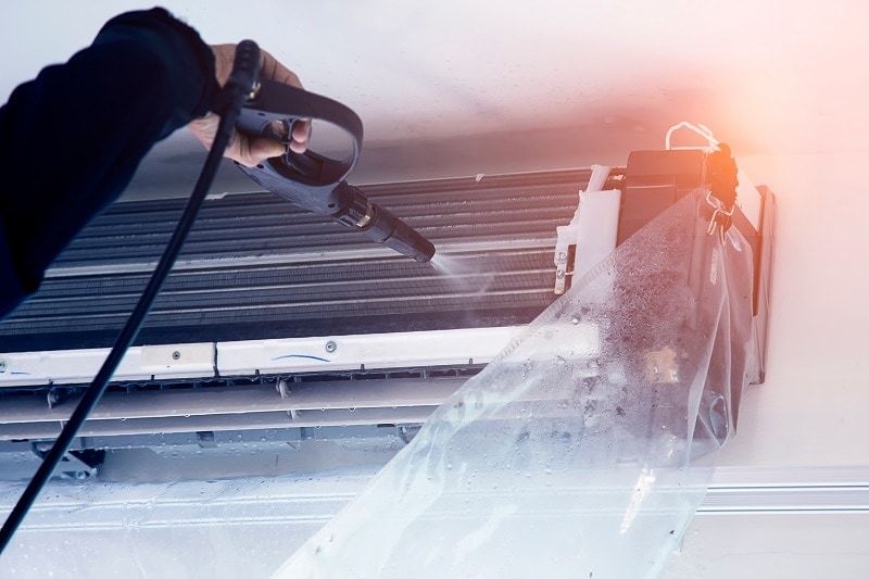 Air Condition Cleaning_shutterstock_Witsawat.S