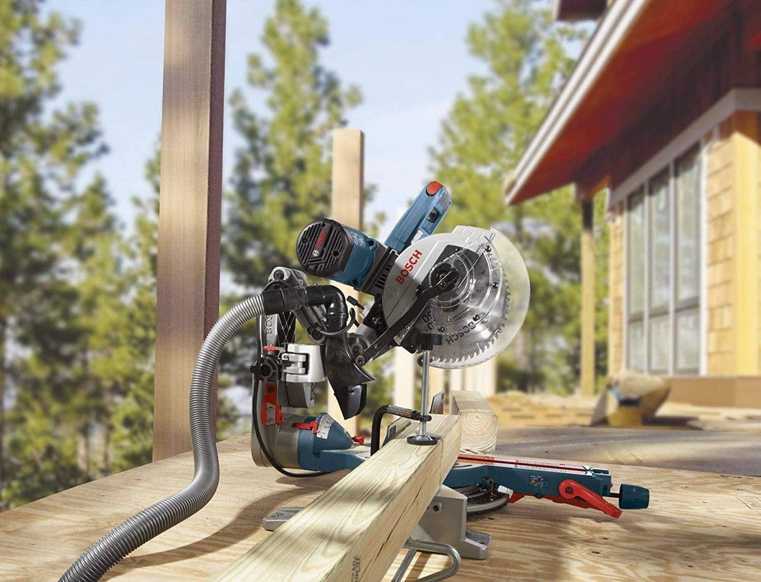 Bosch CM10GD outside the house