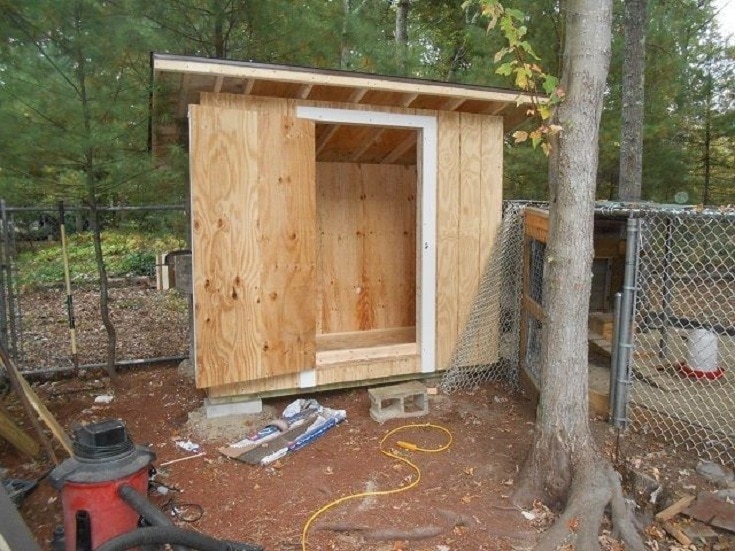 Chicken Coop by Backyard Chickens