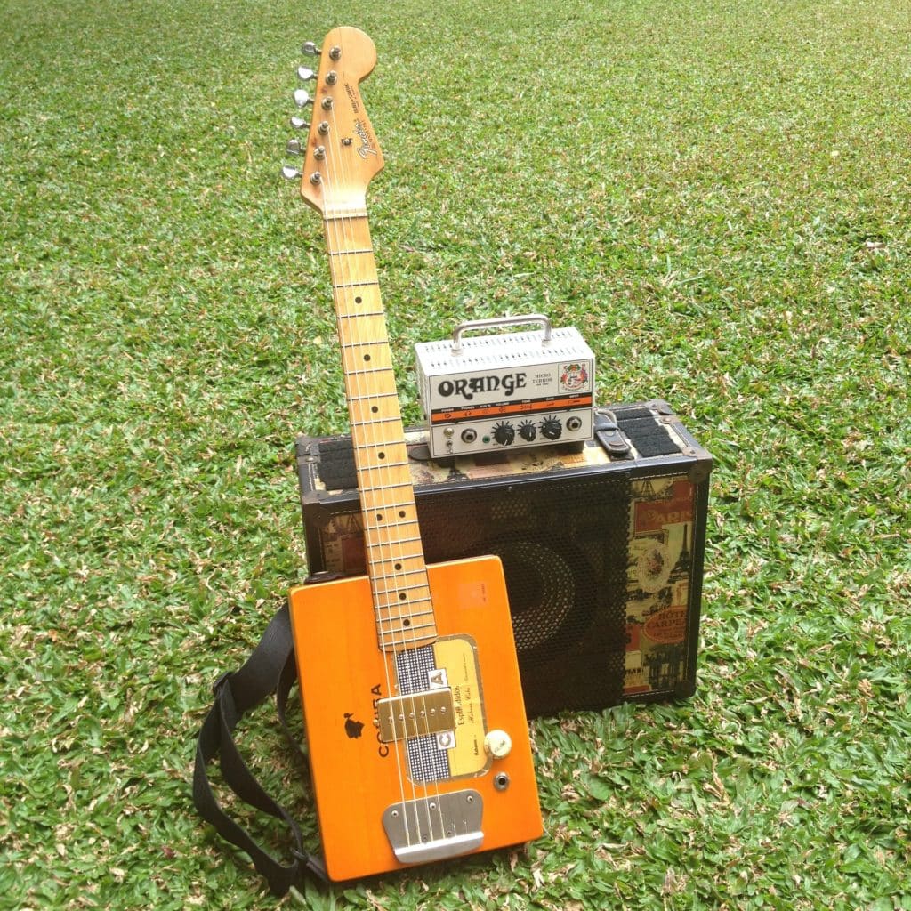 Cigar Box Guitar