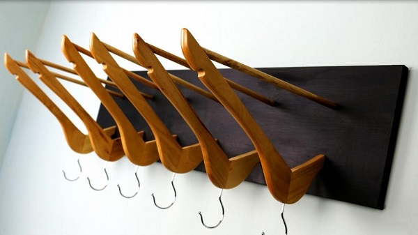 Coat Hanger Rack by Instructions