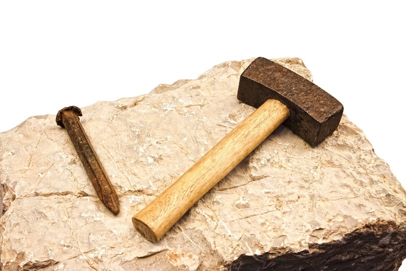 Cold-chisel-and-hammer_MArques_shutterstock