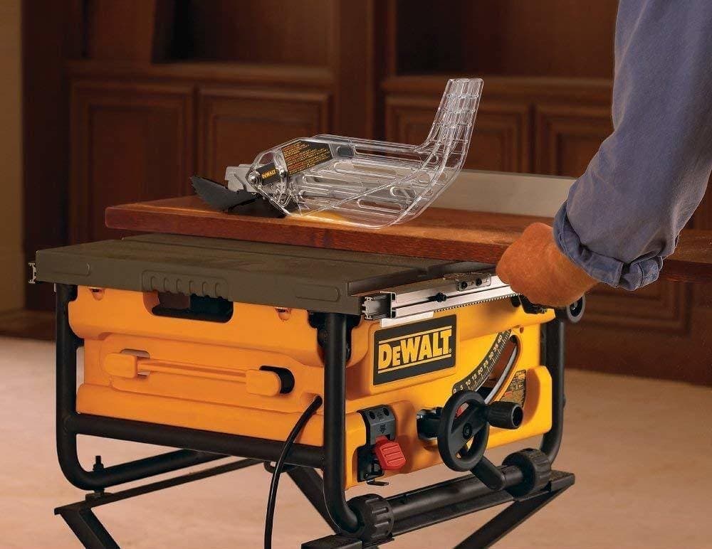 DEWALT DW745 cutting woods