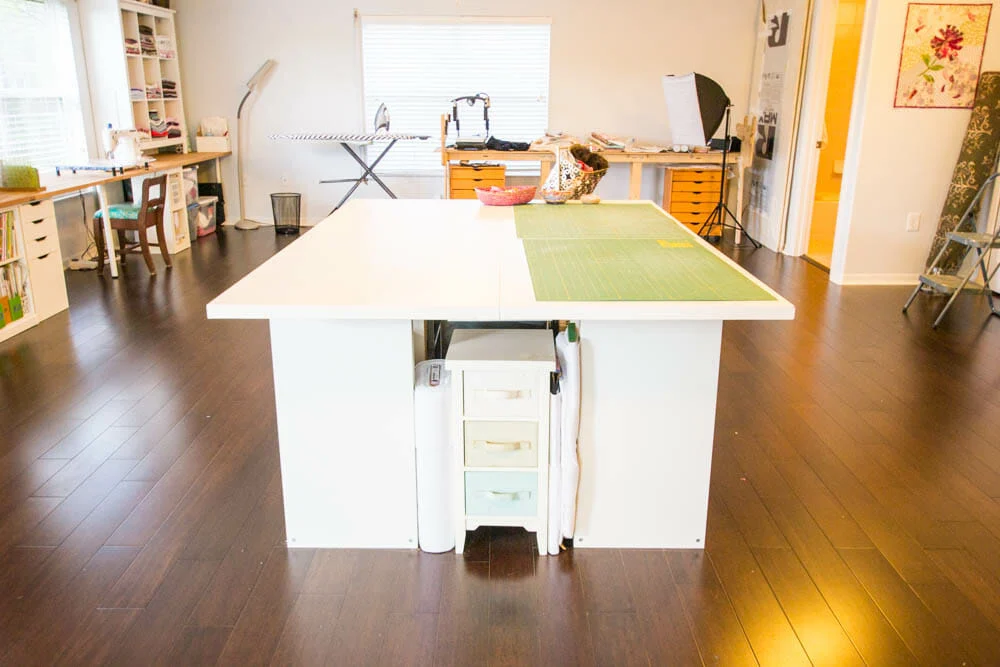 DIY Sewing and cutting table