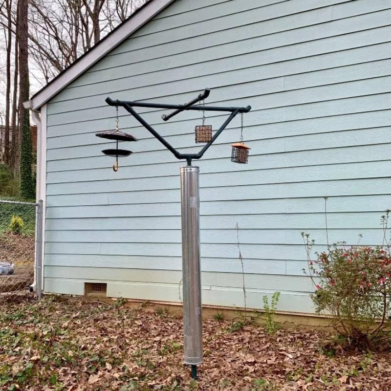 DIY awesome squirrel proof bird feeder