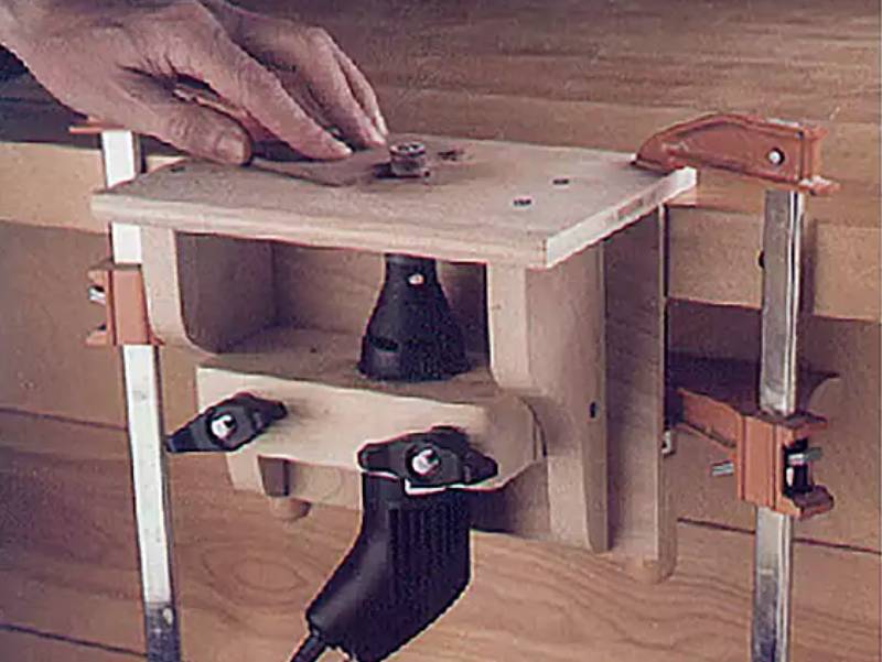 DIY mini router table