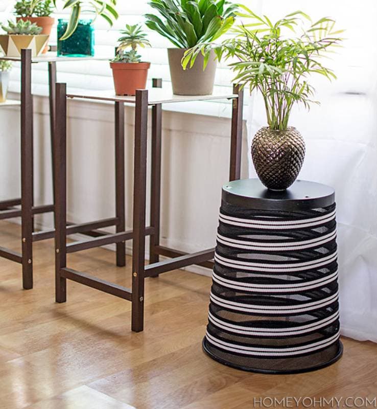 DIY trash can plant stand