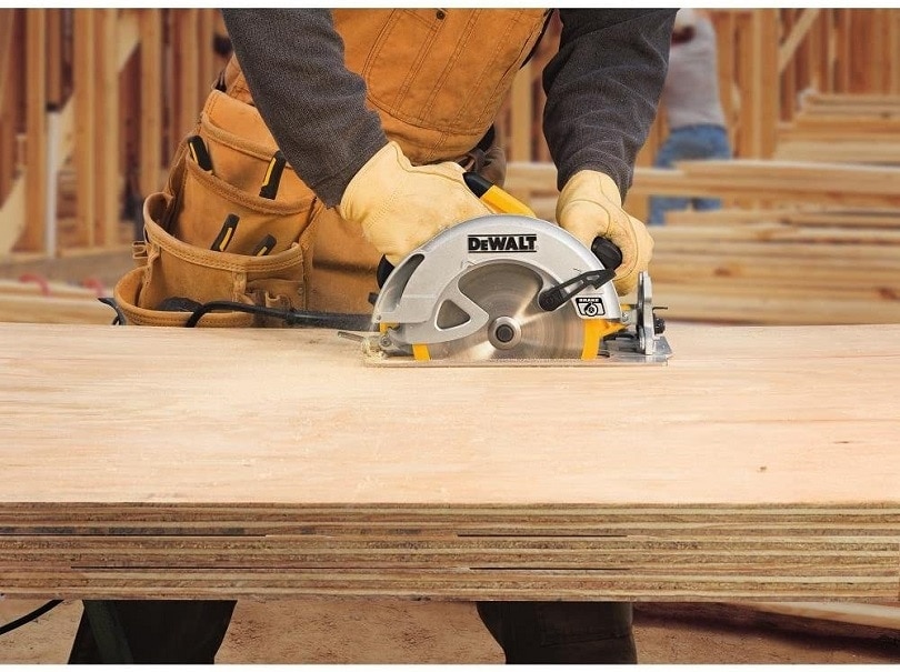 DeWalt DWE575SB 1