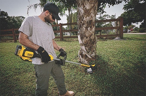 DeWalt dcst920p1 in use