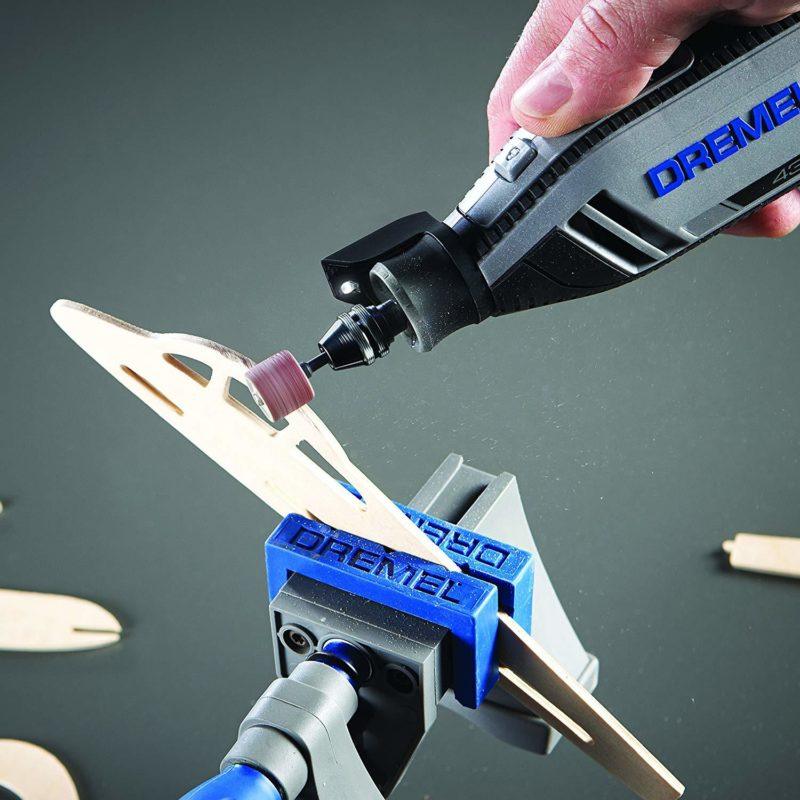Dremel 4300 in use