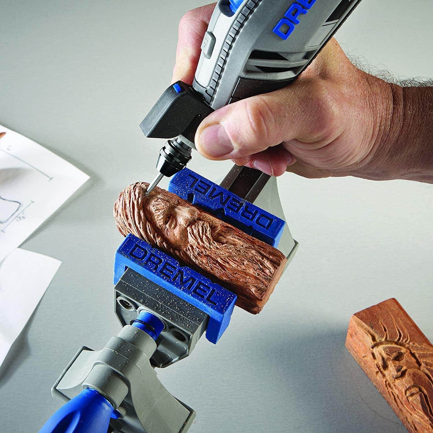Dremel 4300 wood mini sculpture
