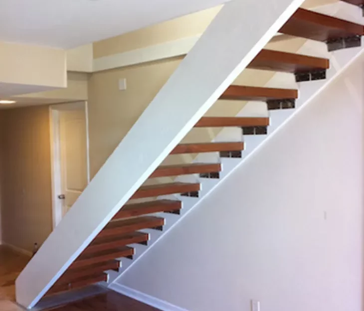 Floating stairs