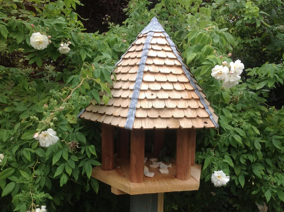 Hexagonal bird table