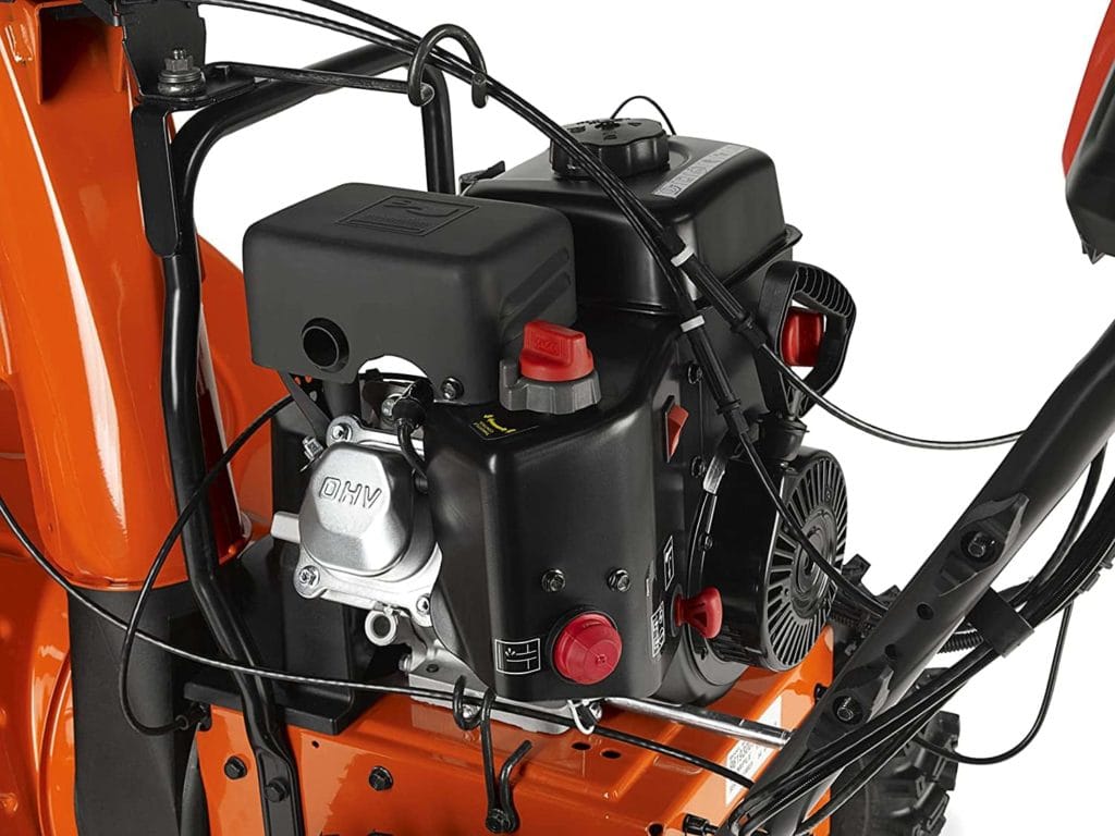 Husqvarna ST227P machine close up