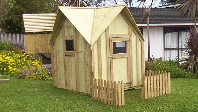 Kids play cottage
