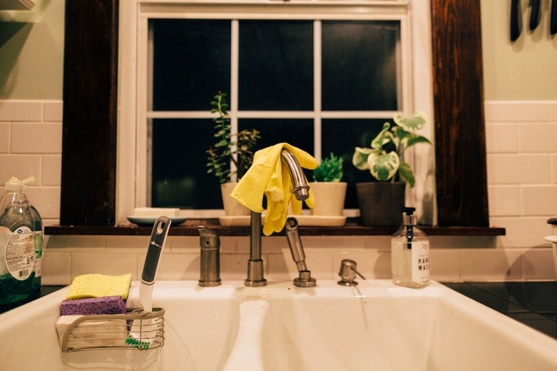 Kitchen sink