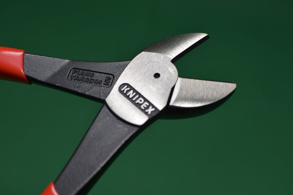 Knipex bolt cutter