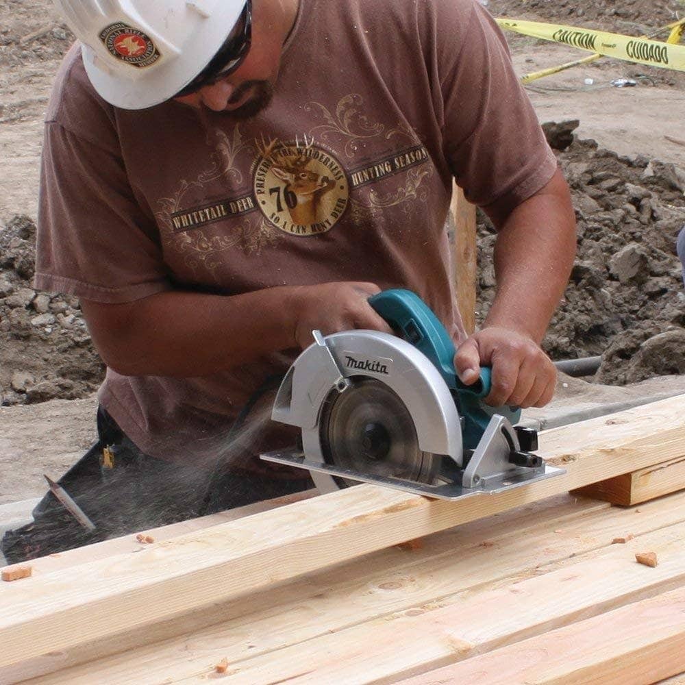 Makita 500 7f cutting woods