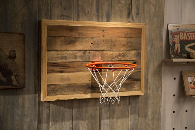 Pallet Basketball Backboard
