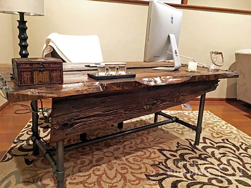 Pipe-Framed DIY Rustic Desk from Simplified Building