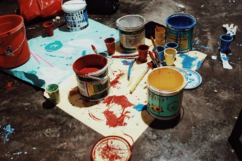 Small Paint Containers
