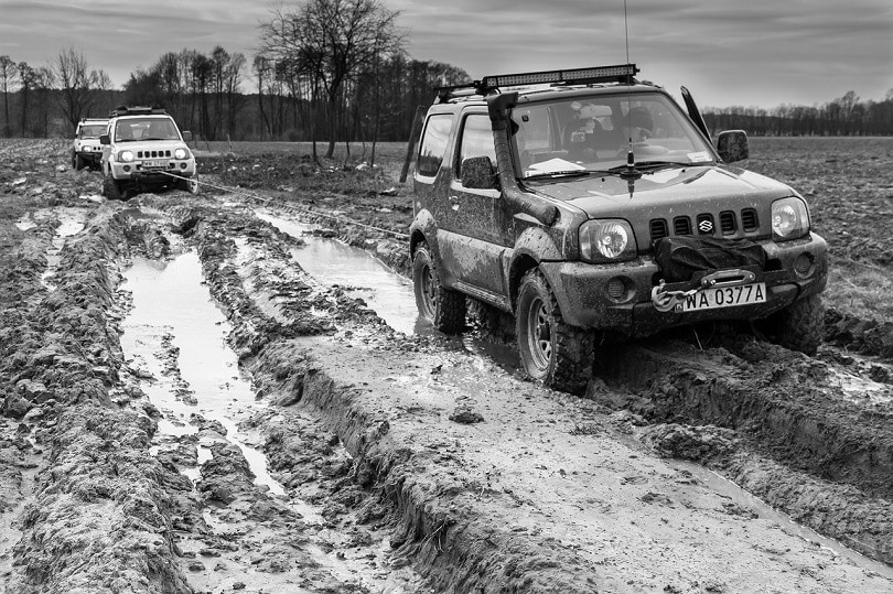 Suzuki off-road towing