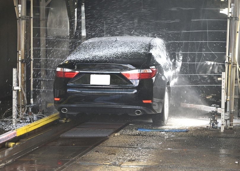 Touchless car wash