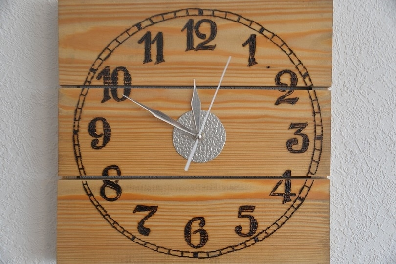 Wooden clock