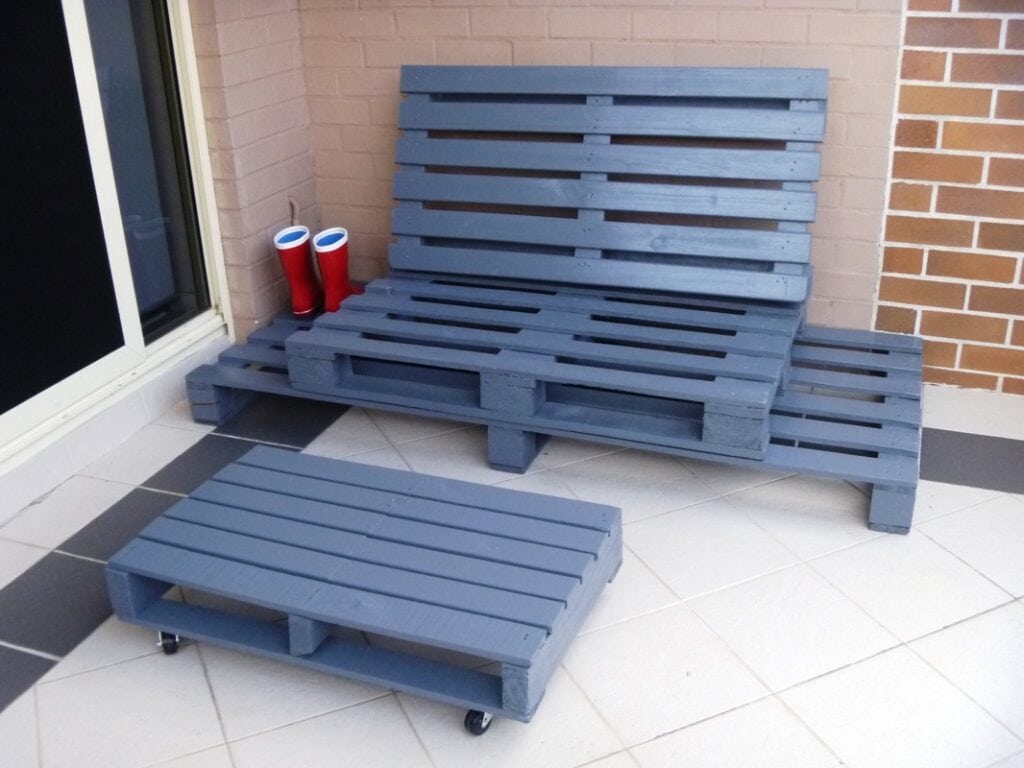 Wooden pallet lounge