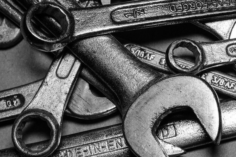 Wrench tools