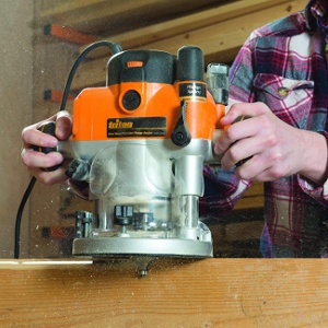 a plunge router
