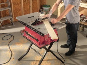 a portable jobsite table saw
