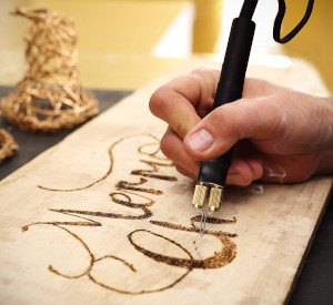 a wood burning tools & pyrography pen kit