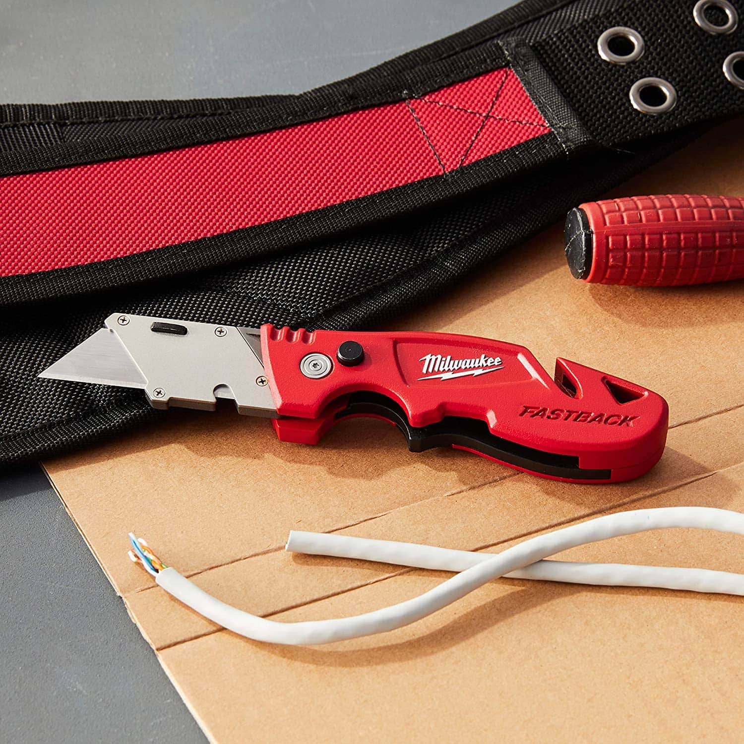 actual photo Milwaukee 48-22-1903 Folding Utility Knife