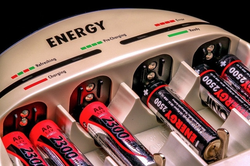 charger-batteries-pixabay