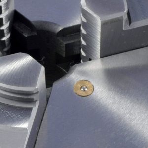 close up HHIP 3900-0031 Lathe Chuck