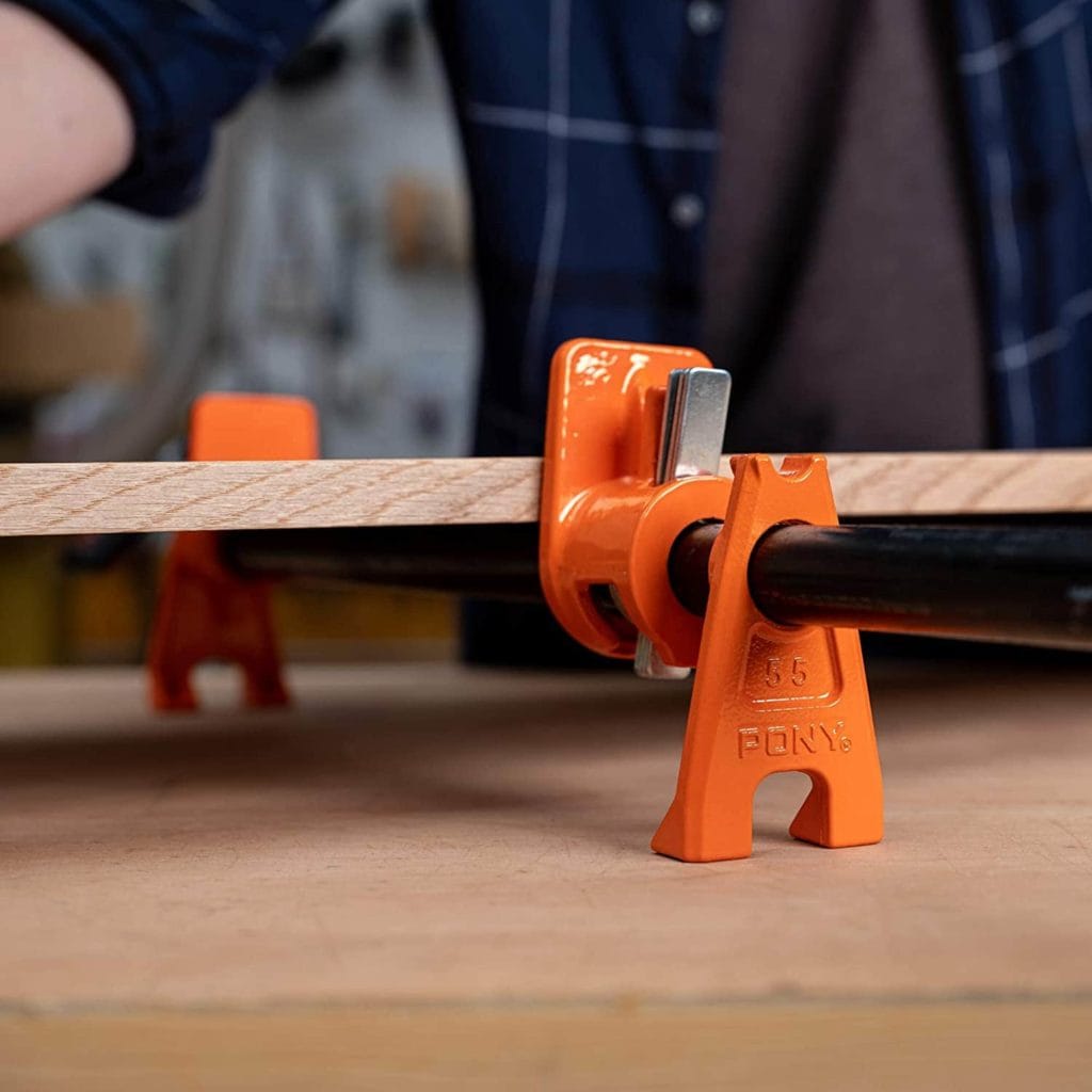 close up PONY 55 Pro Pipe Clamp
