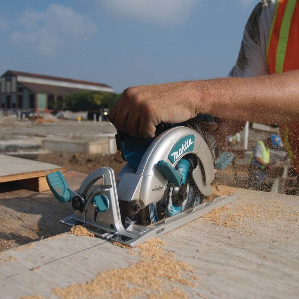 close up using Makita 5377MG Magnesium Hypoid Saw